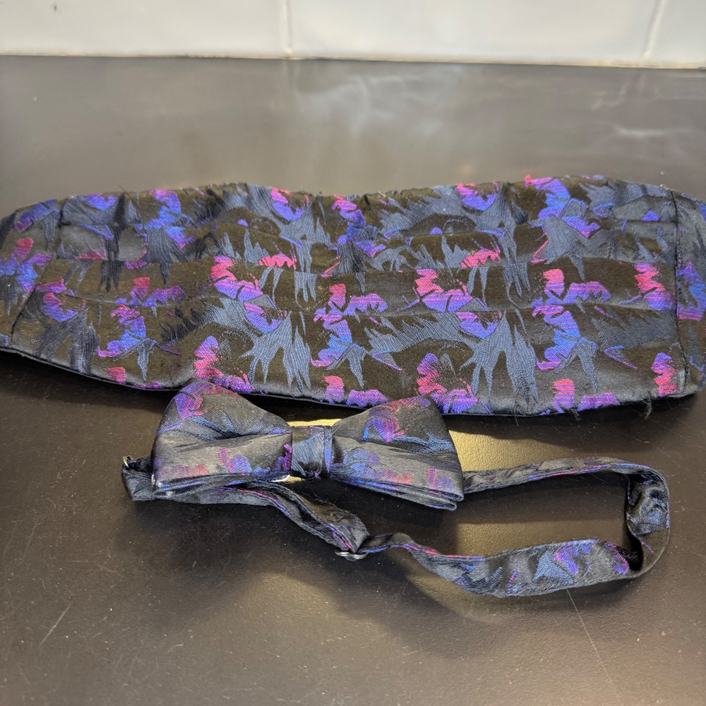 Cummerbund Bow Tie Set Mens One Size Black Purple Blue Floral Jacquard Formal